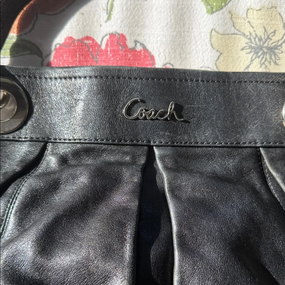 Coach Authentic Black Leather Ashley Bag EUC